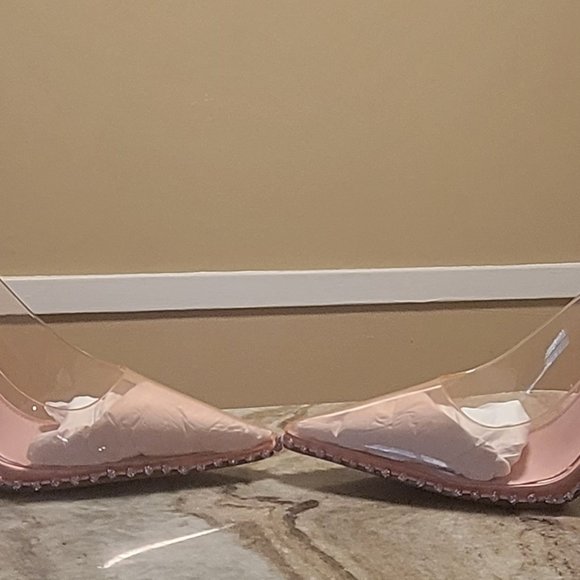 Gianni Bini Findlay Clear Rhinestone Trim Ankle Strap Pumps 11M - Picture 3 of 3